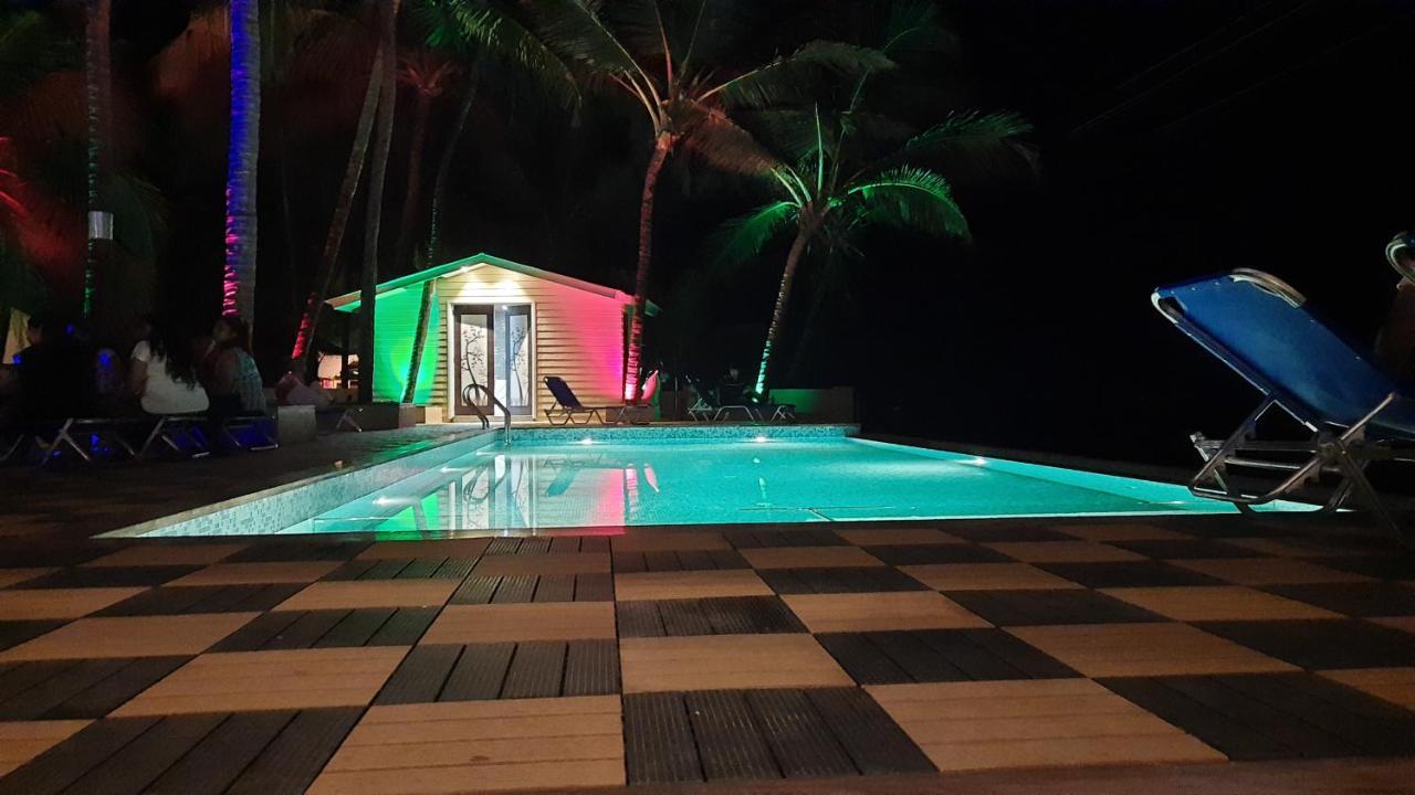 The Windmill Resorts Mālvan Εξωτερικό φωτογραφία