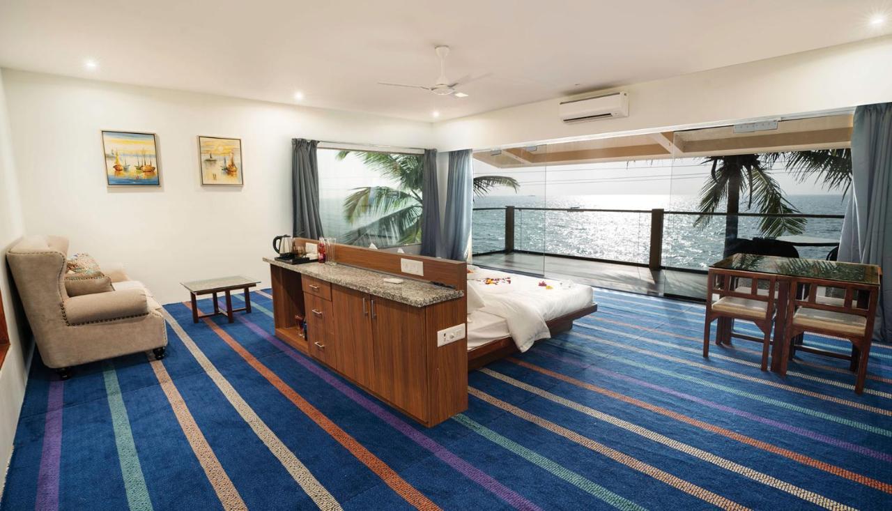 The Windmill Resorts Mālvan Εξωτερικό φωτογραφία